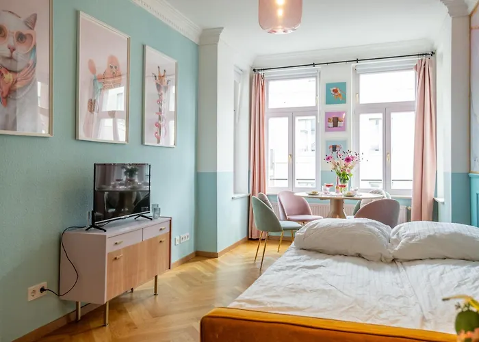 Chopin شقة لبسيا